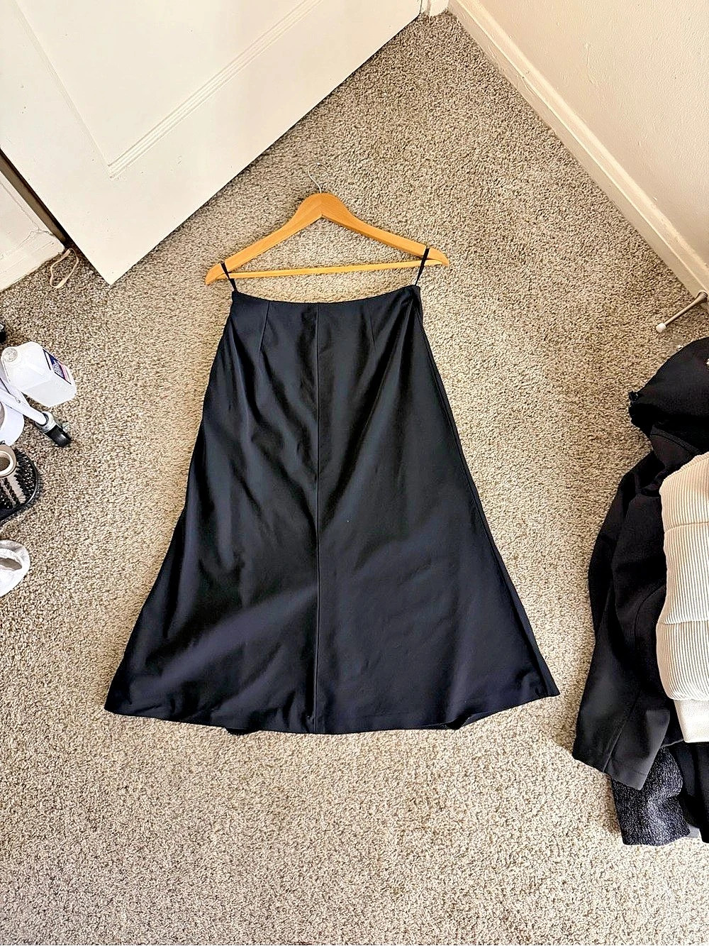 Banana Republic A-Line Maxi Skirt in Black Size 2 Like New